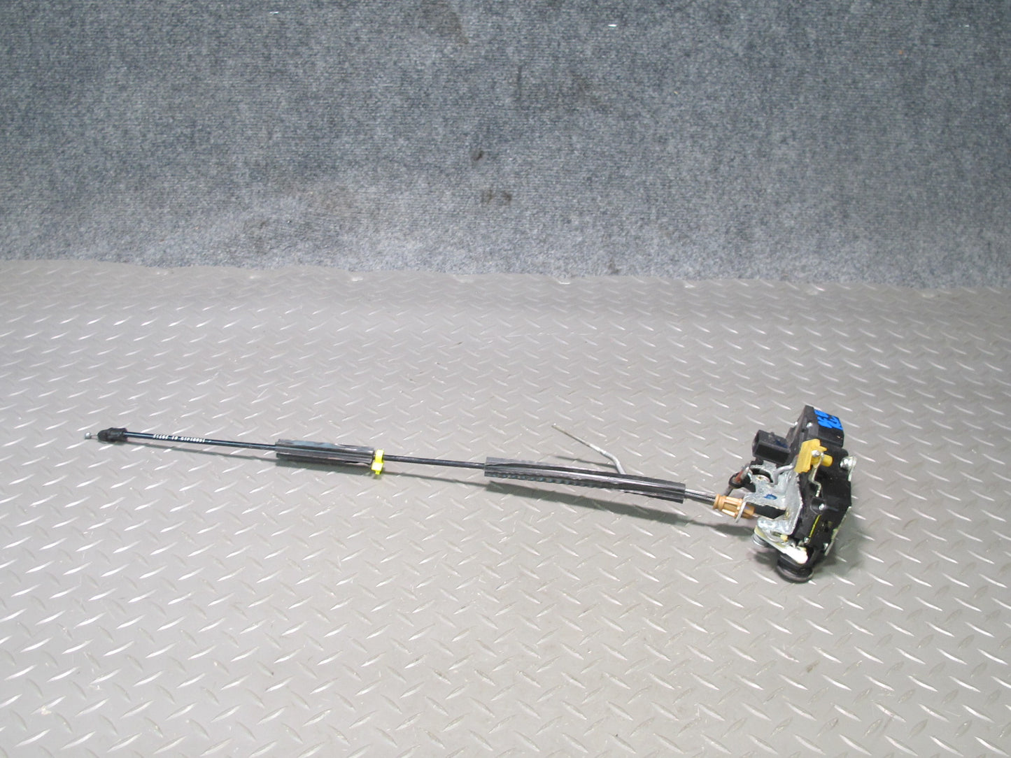 2009-2014 Cadillac Escalade Rear Left Door Lock Latch Actuator