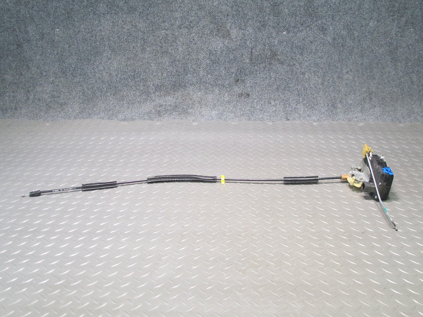 2009-2014 Cadillac Escalade Front Right Door Lock Latch Actuator