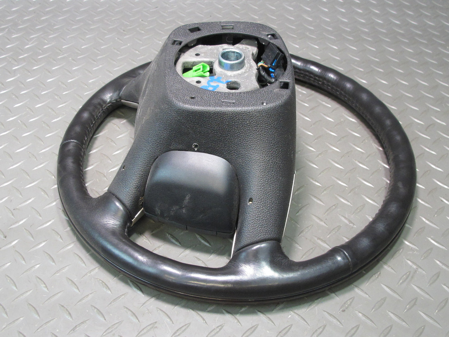 2009-2014 Cadillac Escalade Heated Leather Wood Steering w Controls