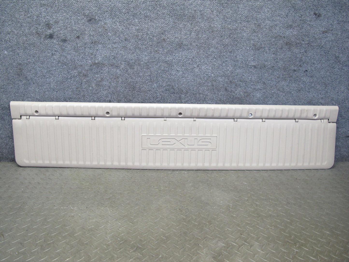 1998-2007 Lexus J100 LX470 Rear Cargo Trunk Floor Trim Cover Plate Panel