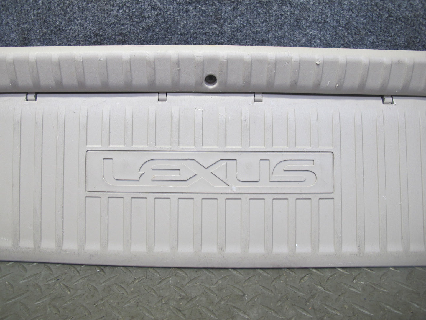 1998-2007 Lexus J100 LX470 Rear Cargo Trunk Floor Trim Cover Plate Panel