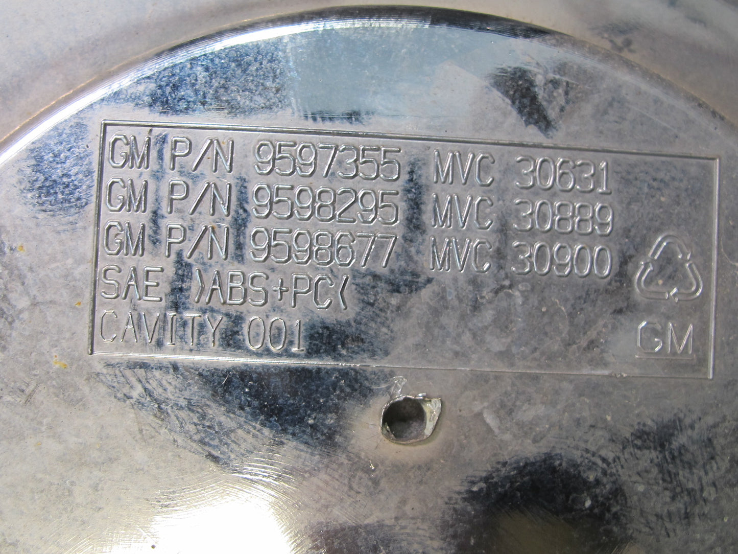 2007-2014 Cadillac Escalade Wheel Hub Center Cap Cover Set of 4