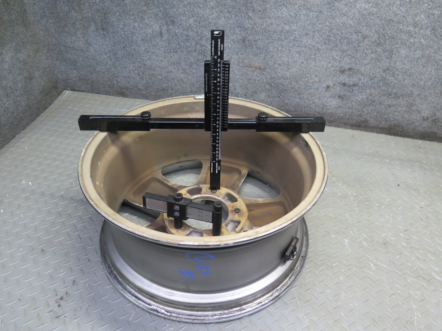 05-07 Lexus UZJ100L LX470 Factory 18" R18 Alloy Wheel Rim 18x8J ET60 Set of 4