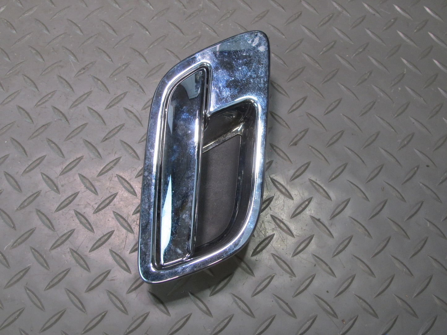 13-14 Cadillac Escalade Platinum Front & Rear Door Chrome Interior Handle Set