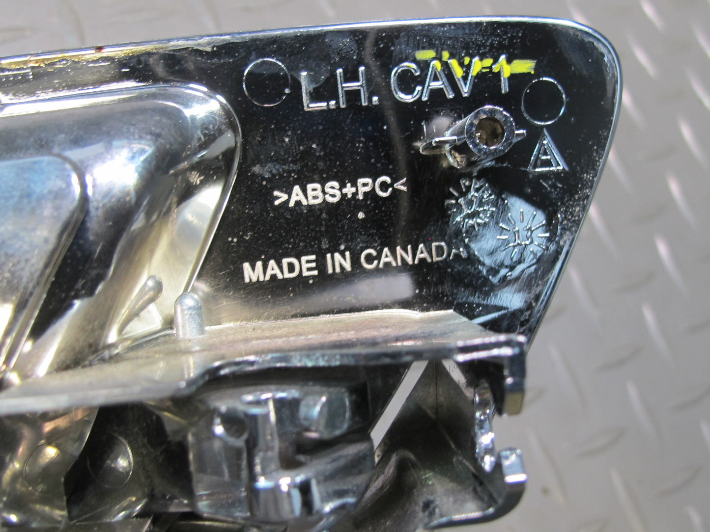 13-14 Cadillac Escalade Platinum Front & Rear Door Chrome Interior Handle Set