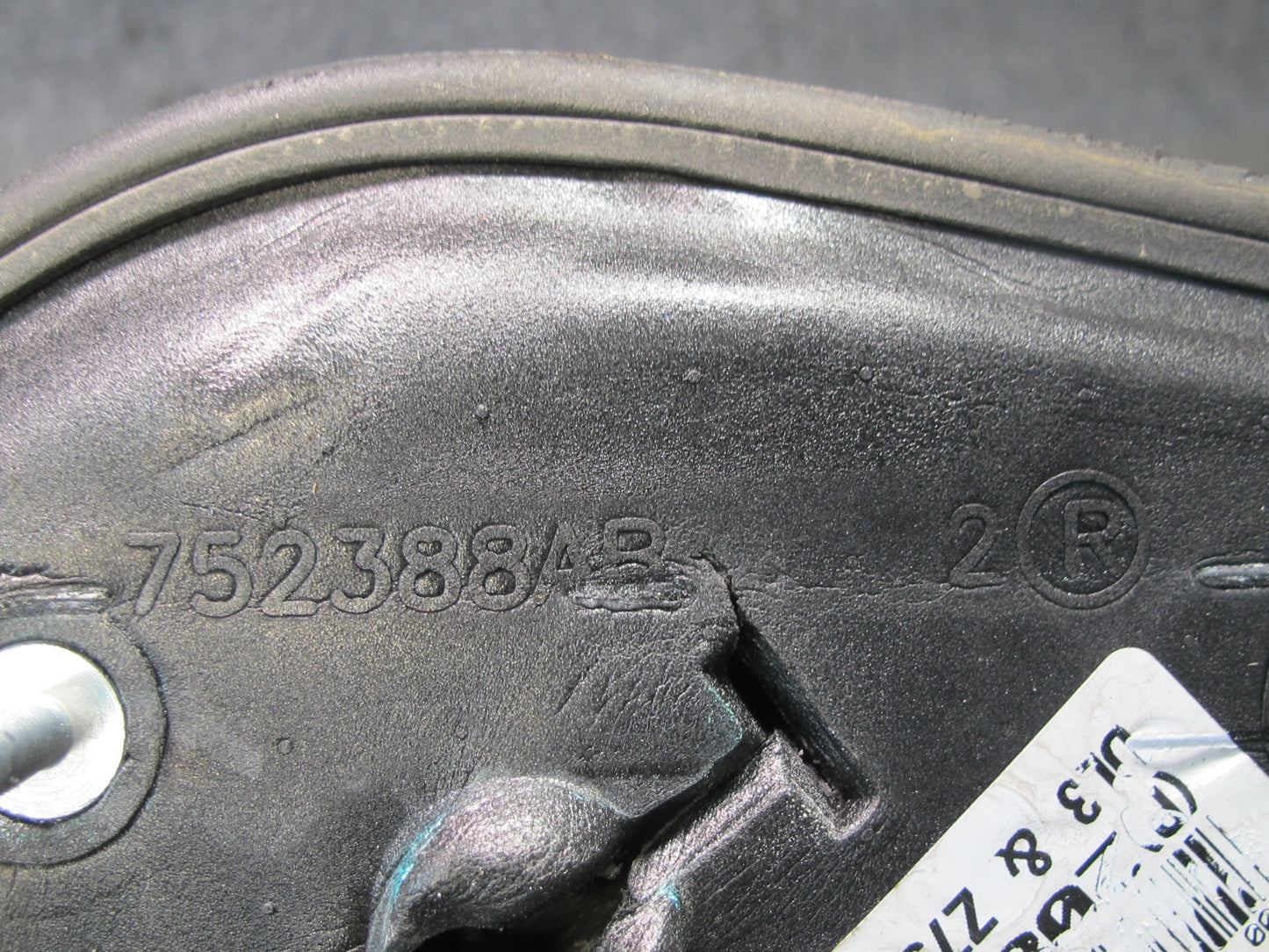 2009-2014 Cadillac Escalade Right Door Exterior Side View Mirror 20877846