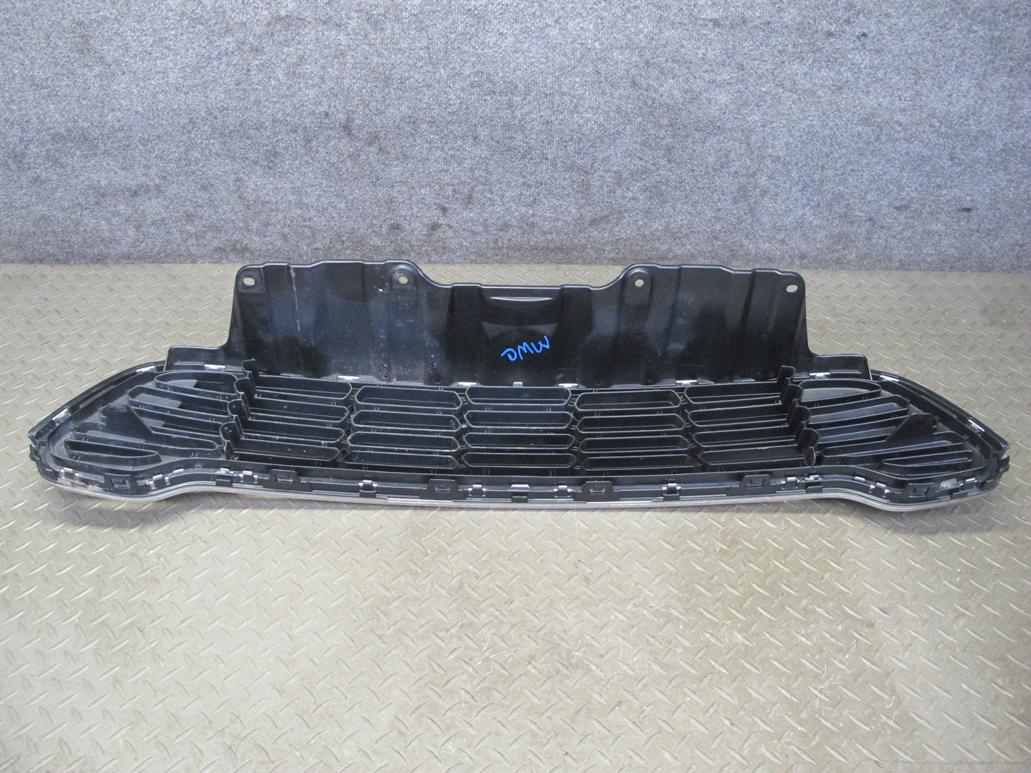 11-14 Mini Cooper S R60 Countryman Front Bumper Upper Grille Insert 9807476 OEM