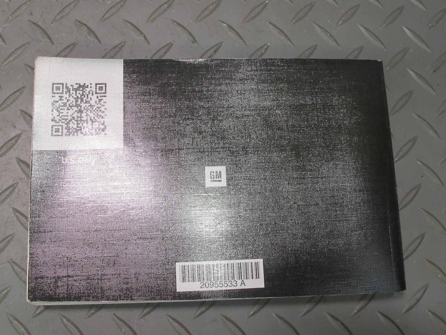 2009 Cadillac Escalade Owner User Operator Guide Manual Book Set Case