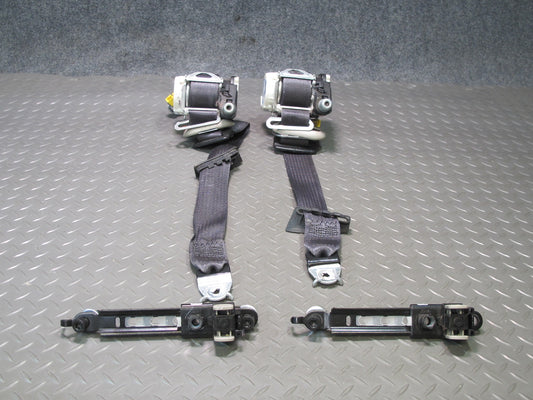 08-14 CADILLAC ESCALADE PLATINUM FRONT RIGHT & LEFT SEATBELT RETRACTOR W ADJUSTER SET BLACK OEM