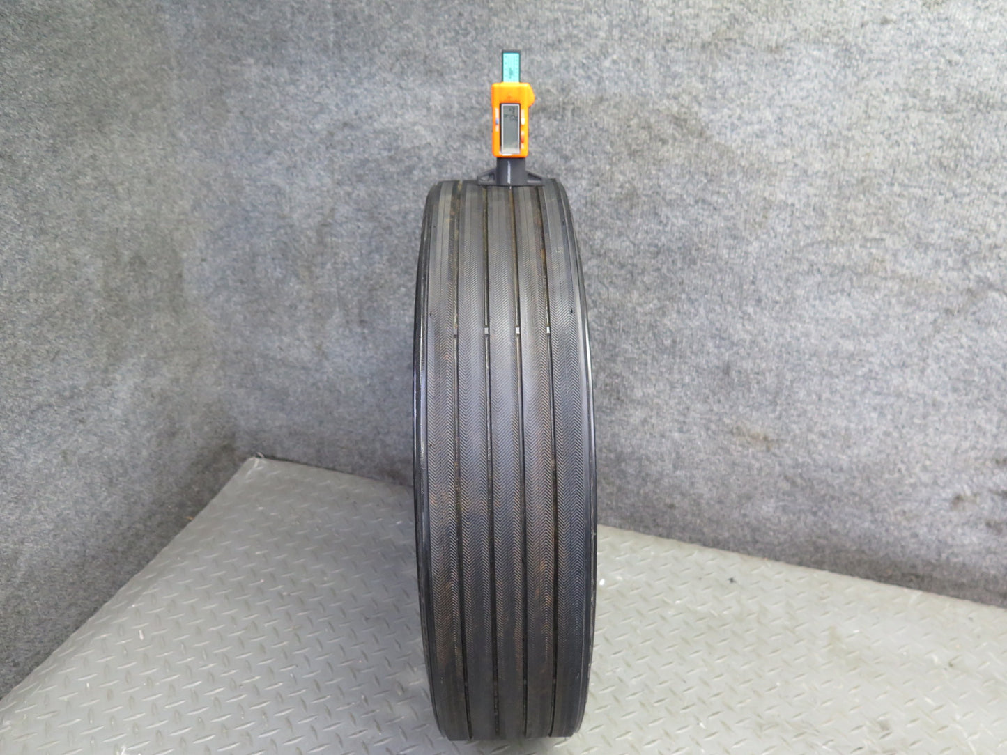 05-11 Mercedes R171 Slk-class R17 17" Spare Tire Wheel 17x4.5 ET12 145/70 OEM