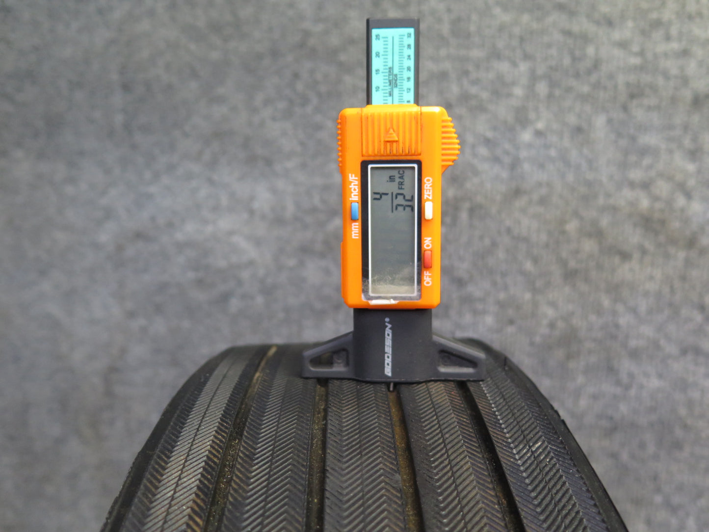 05-11 Mercedes R171 Slk-class R17 17" Spare Tire Wheel 17x4.5 ET12 145/70 OEM