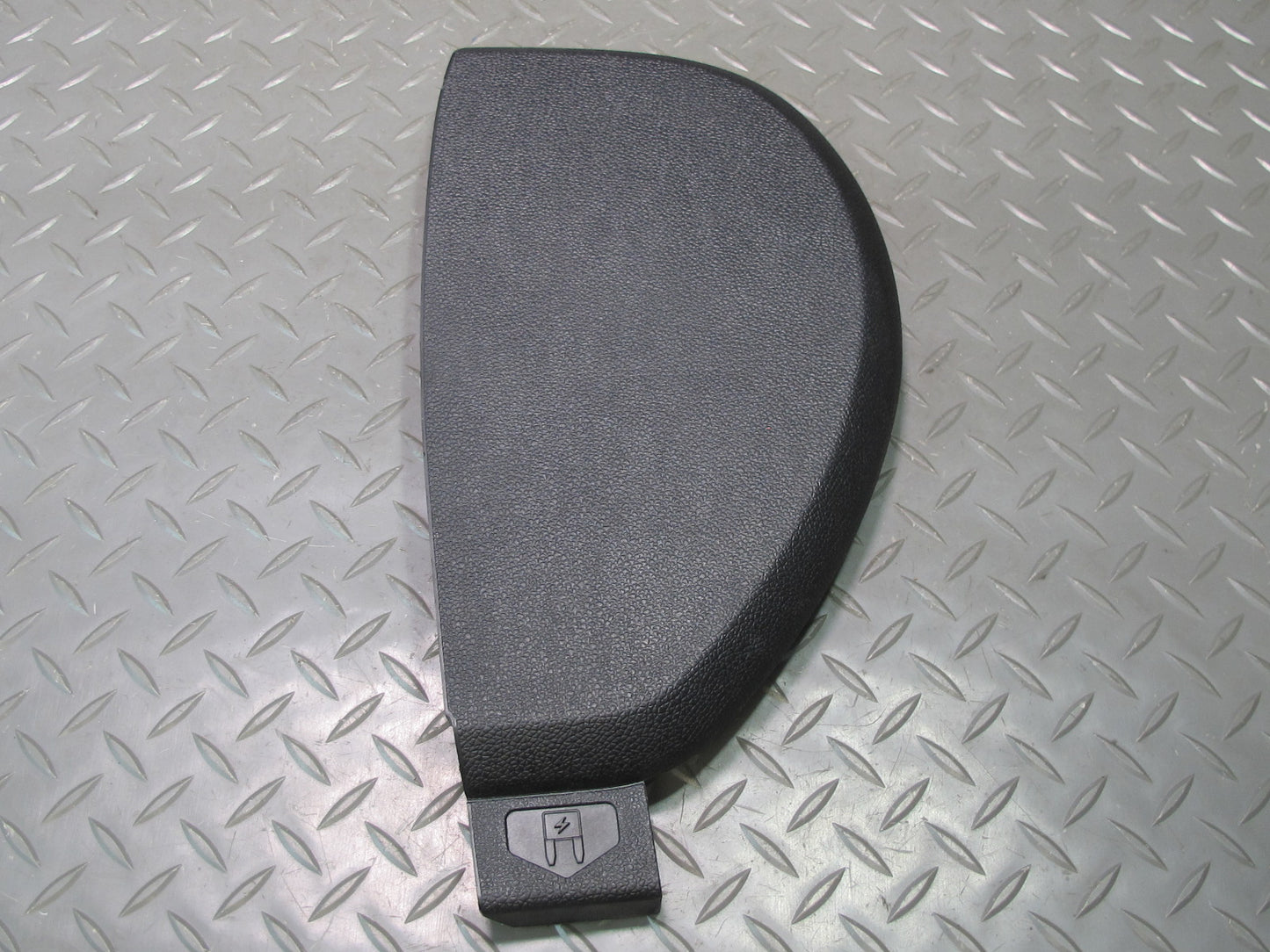 2007-2014 Cadillac Escalade Dash Left & Right END Trim Cap Fuse Box Cover Set