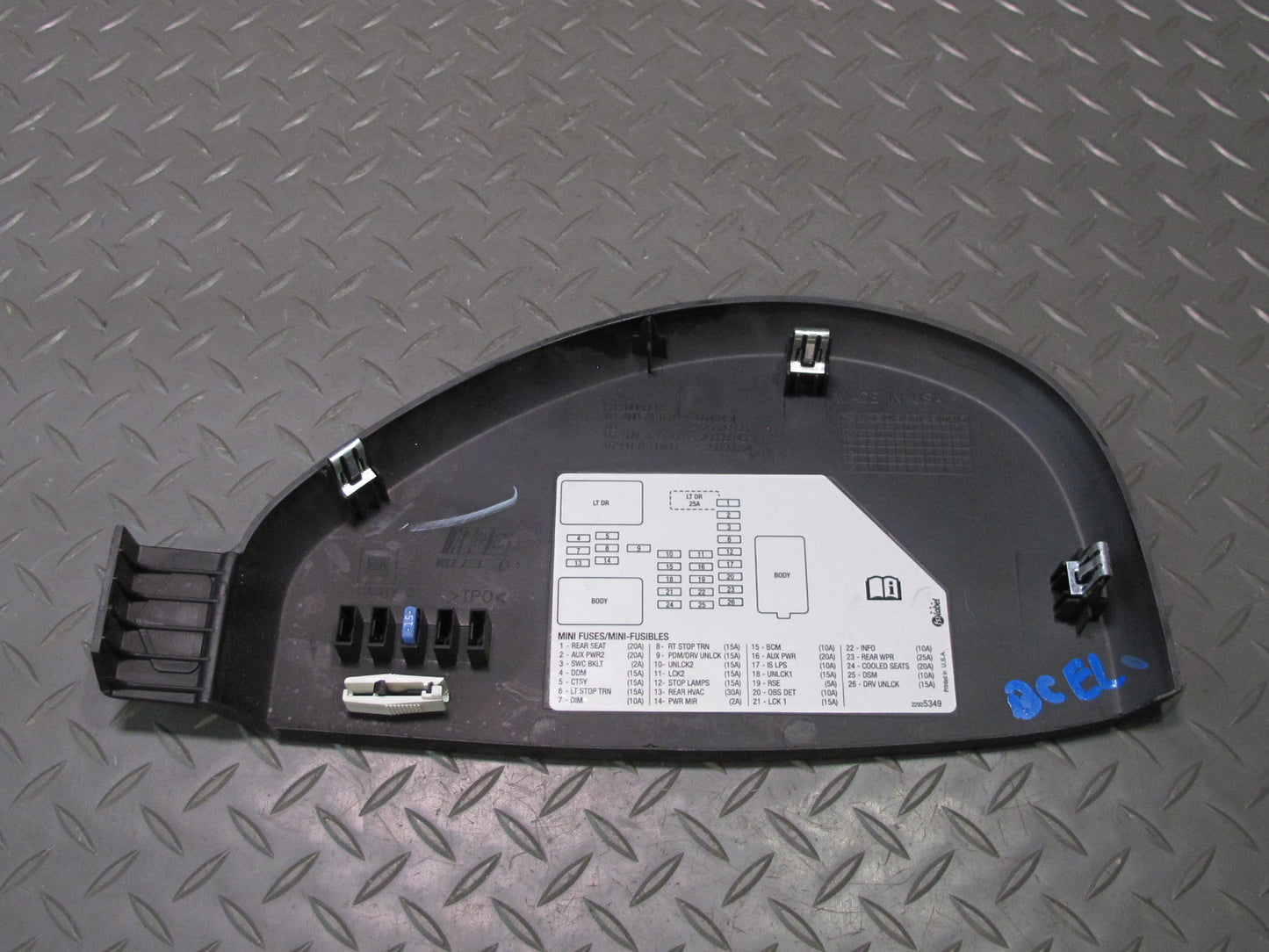 2007-2014 Cadillac Escalade Dash Left & Right END Trim Cap Fuse Box Cover Set