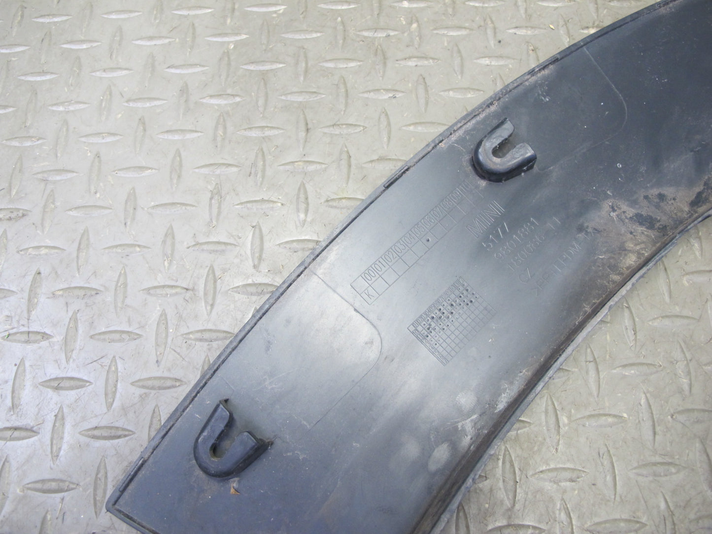 11-15 Mini R60 R61 Countryman Set of 2 Front Fender Wheel Arch Flare Molding OEM