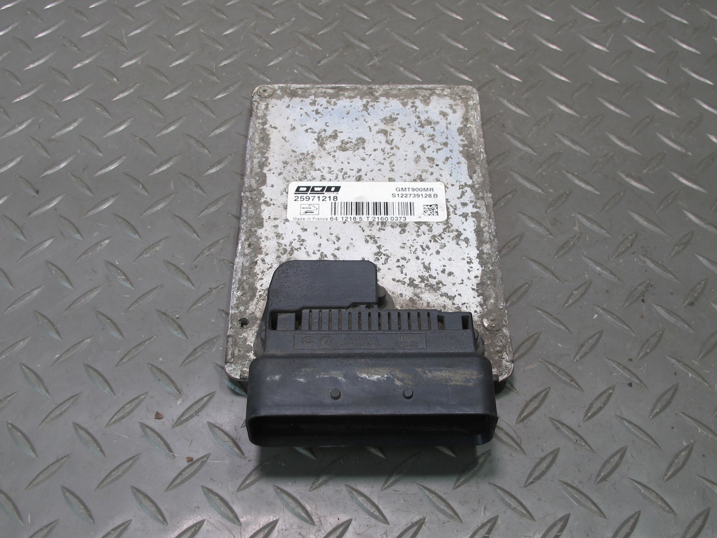 2008-2014 Cadillac Escalade Air Suspension Control Module 25971218