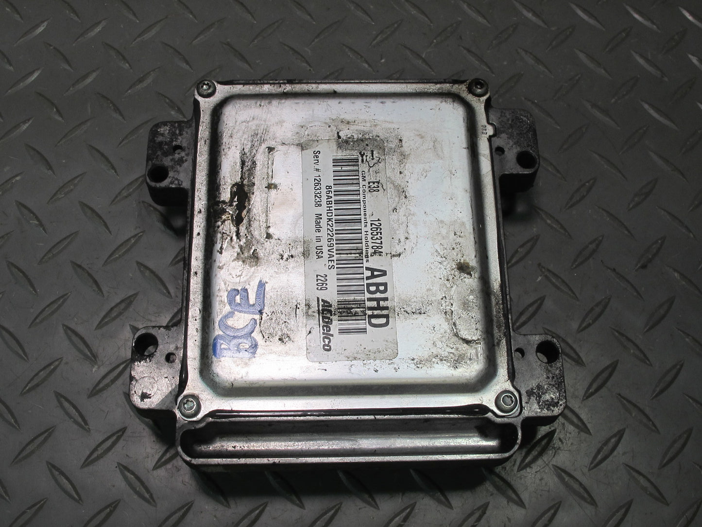 2010-2014 Cadillac Escalade 6.2L Engine ECU ECM Computer Control Module 12653784