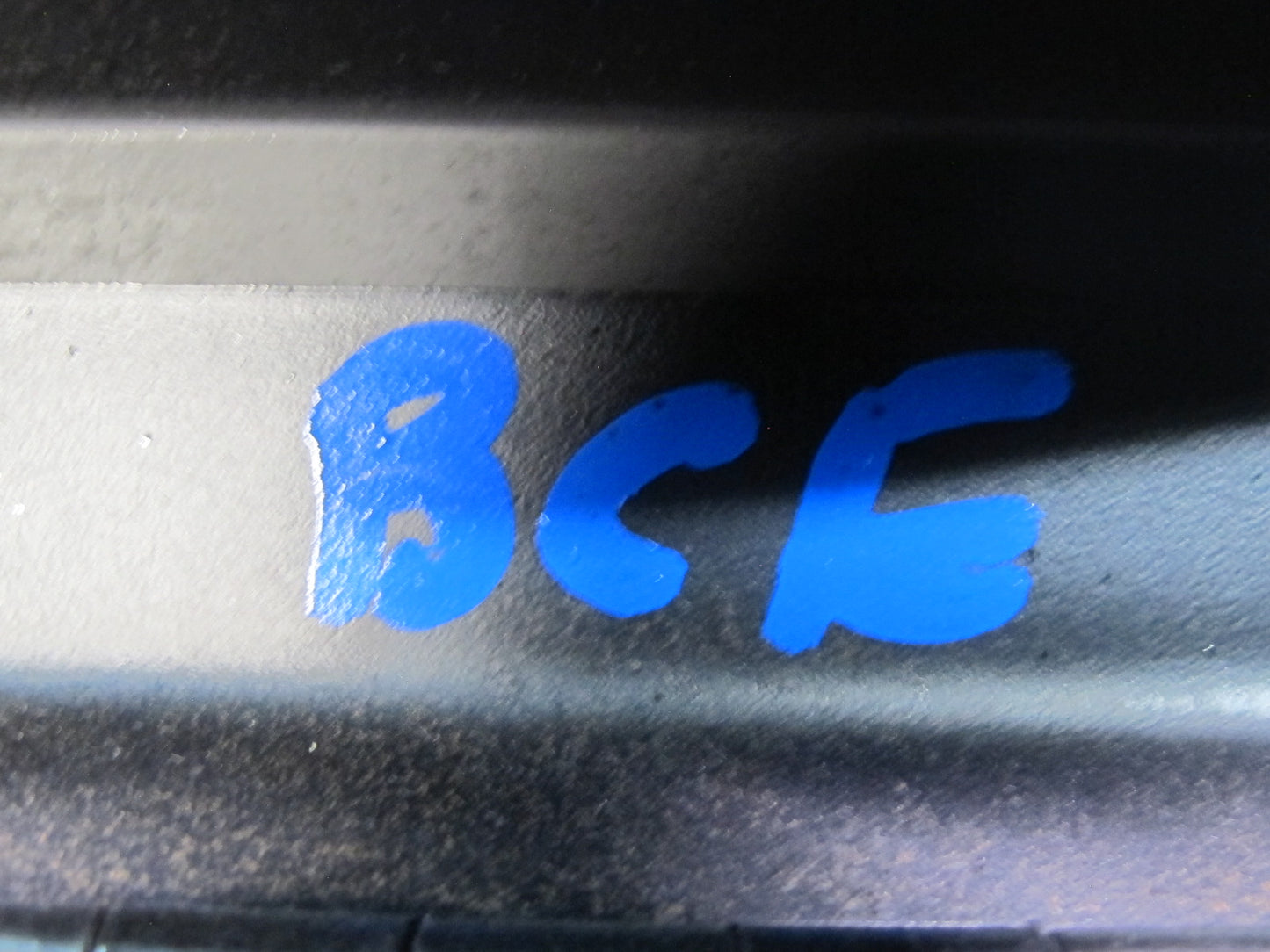 2007-2014 Cadillac Escalade Dash Glove Box Compartment Storage