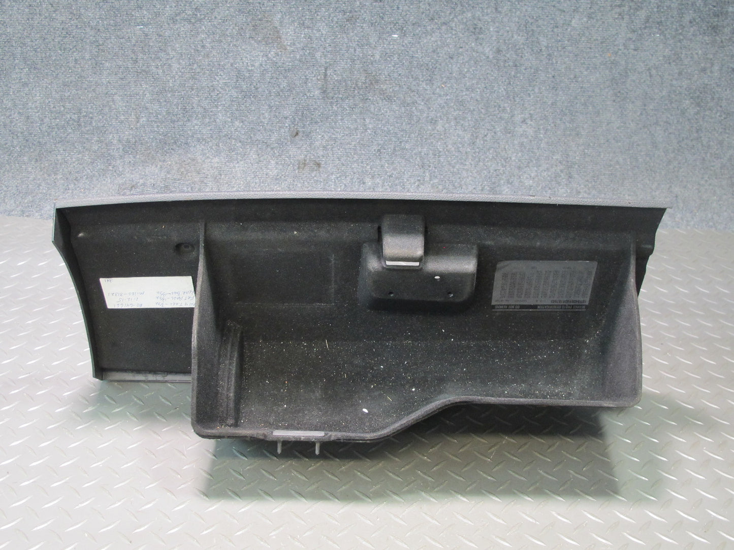 2007-2014 Cadillac Escalade Dash Glove Box Compartment Storage
