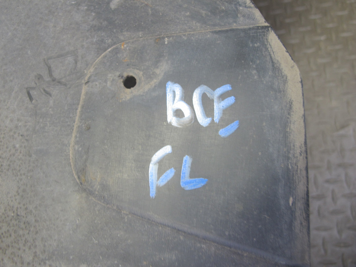 2007-2014 Cadillac Escalade Rear Fender Liner Wheel Arch Splash Shield Set of 2