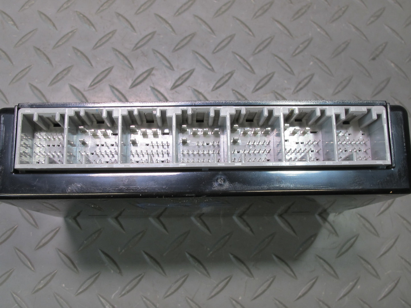 2012-2014 Cadillac Escalade Body Control Module BCM BCU Unit 22846365