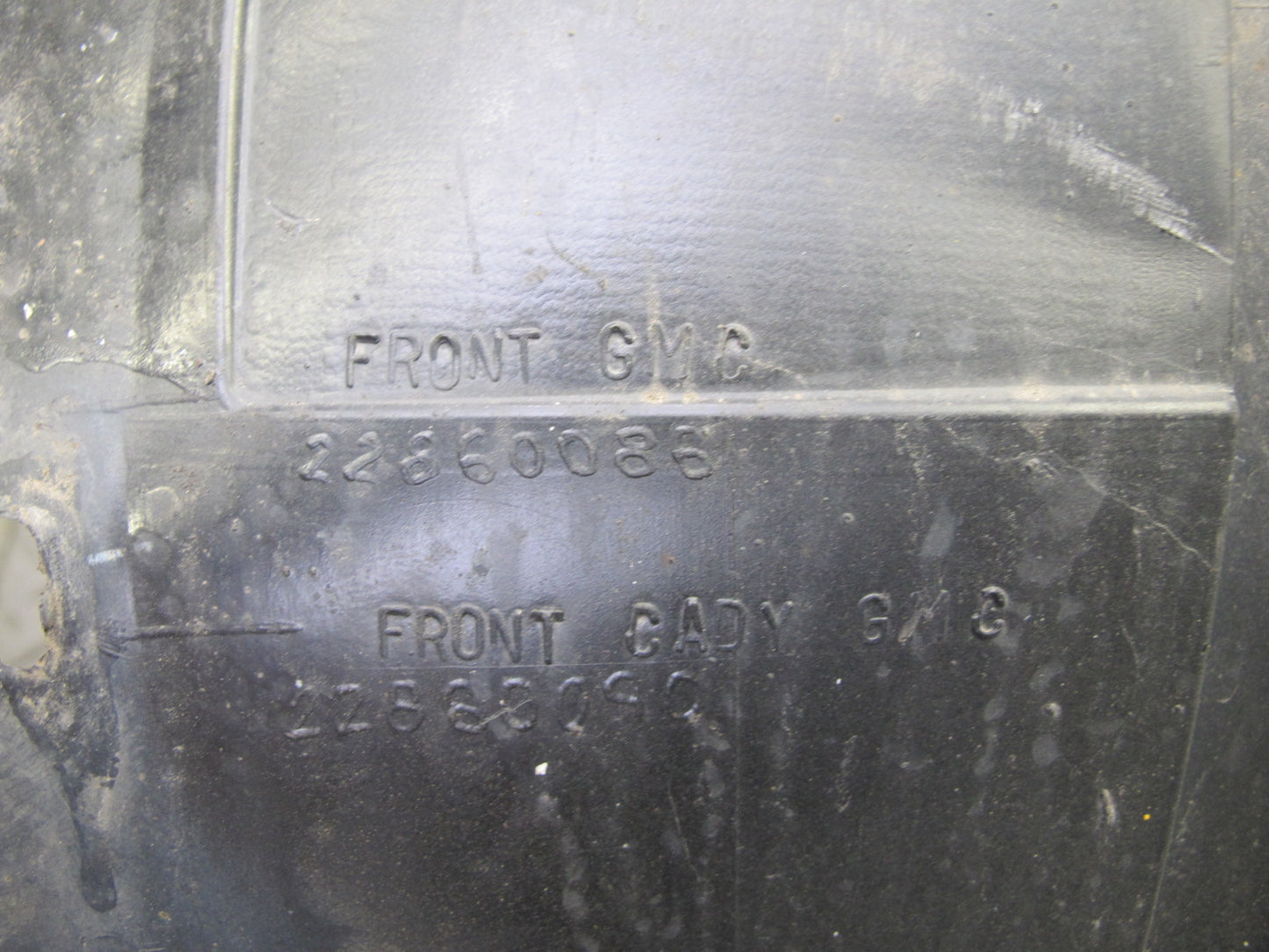 2007-2014 Cadillac Escalade Front Fender Liner Wheel Arch Splash Shield Set of 2