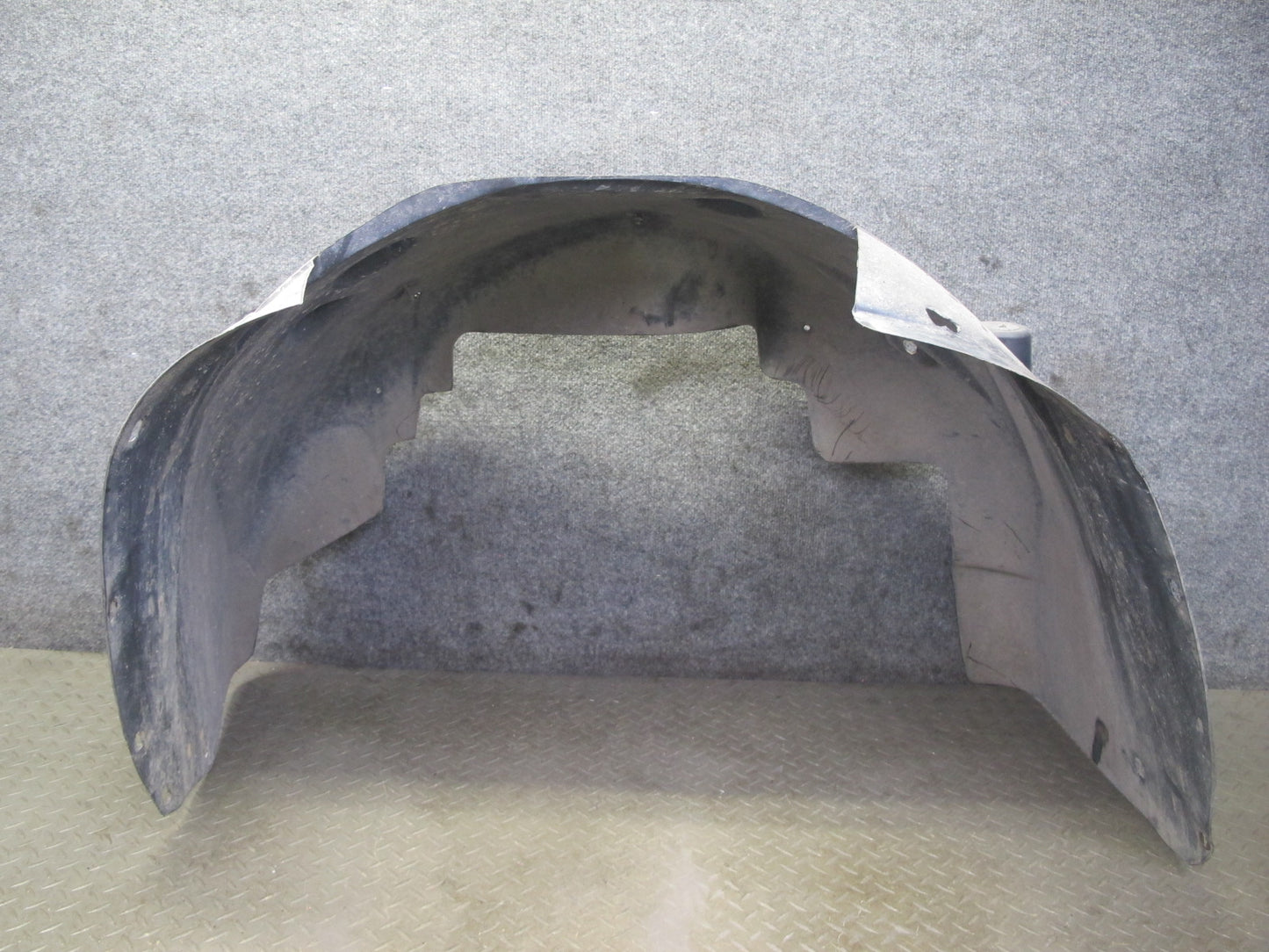 2007-2014 Cadillac Escalade Front Fender Liner Wheel Arch Splash Shield Set of 2