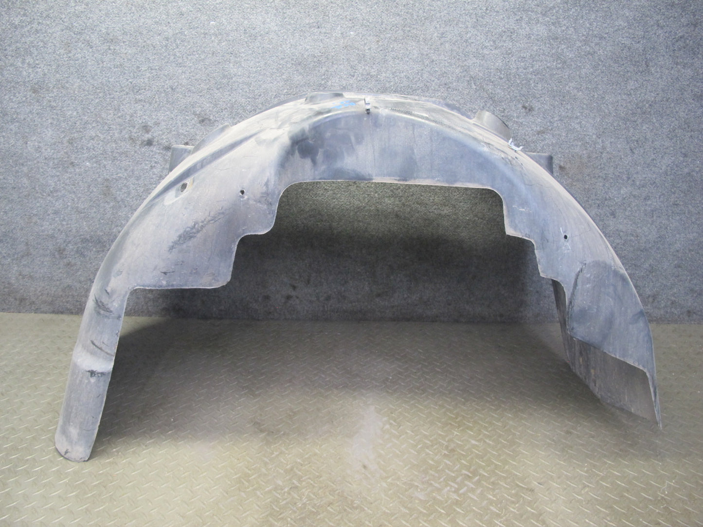 2007-2014 Cadillac Escalade Front Fender Liner Wheel Arch Splash Shield Set of 2