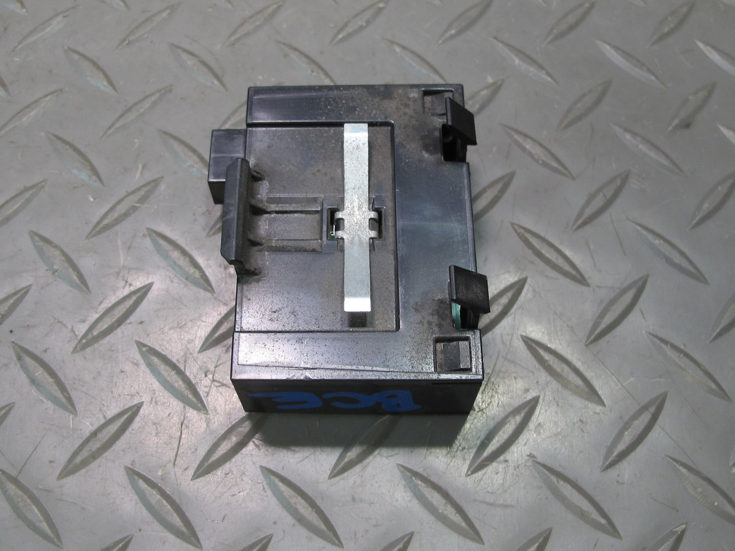 2012-2014 Cadillac Escalade Door Lock Remote Control Module 20863945