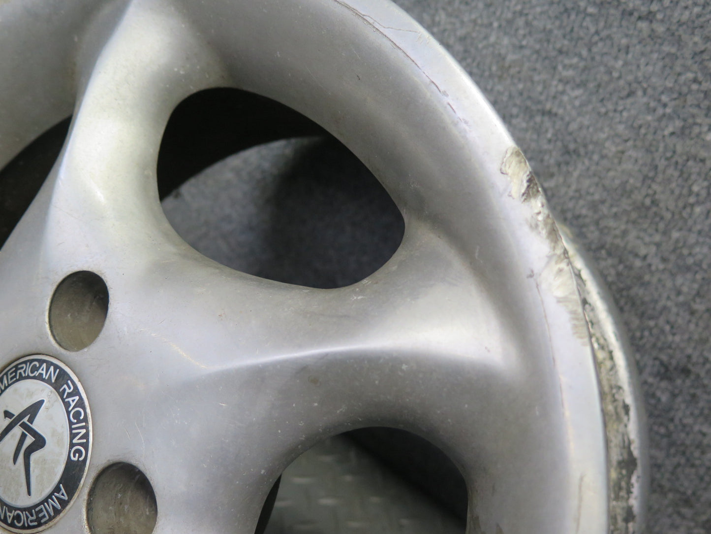 Set of 4 American Racing AR-57 R14 14" Wheel Rim 14X6J ET30 4x100 w Center Caps