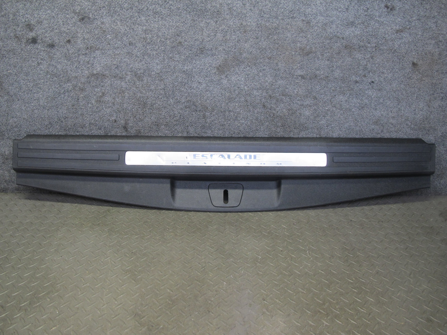 2007-2014 Cadillac Escalade Rear Trunk Cargo Loading Sill Plate Trim Panel