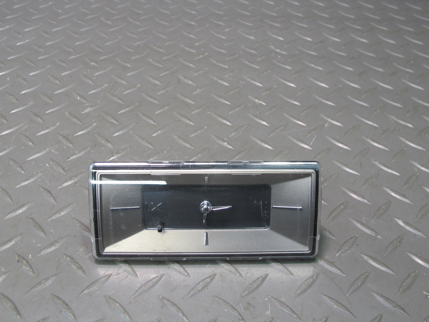 2007-2014 Cadillac Escalade Dash Clock Unit 25949881