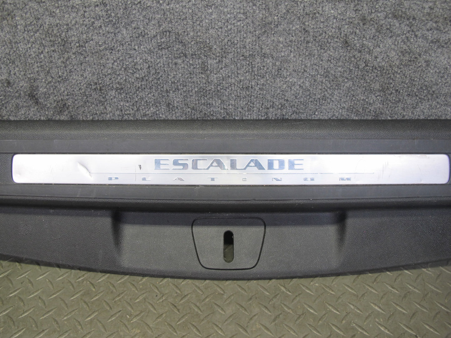 2007-2014 Cadillac Escalade Rear Trunk Cargo Loading Sill Plate Trim Panel