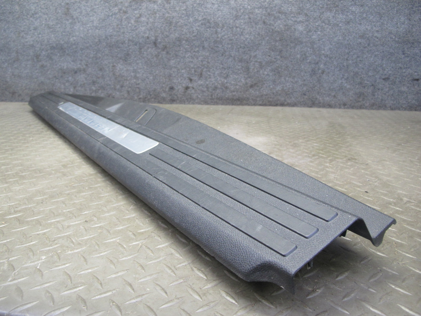 2007-2014 Cadillac Escalade Rear Trunk Cargo Loading Sill Plate Trim Panel
