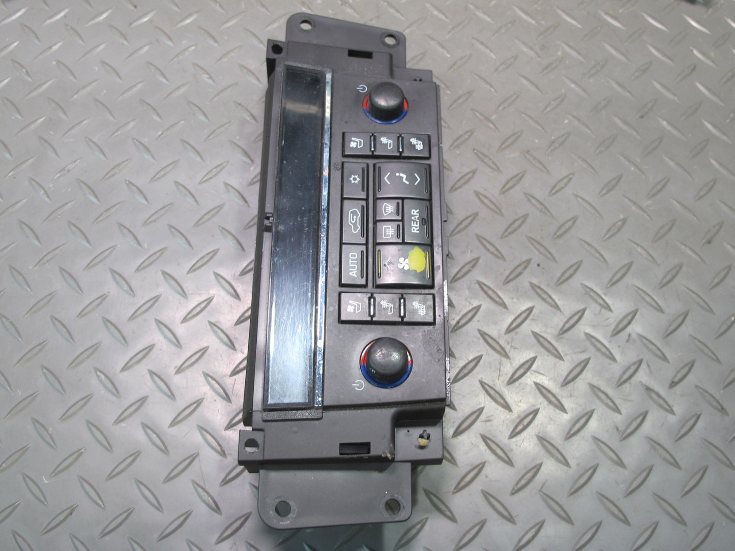 2012-2014 Cadillac Escalade A/C Heater Climate Control Switch Panel 20921720