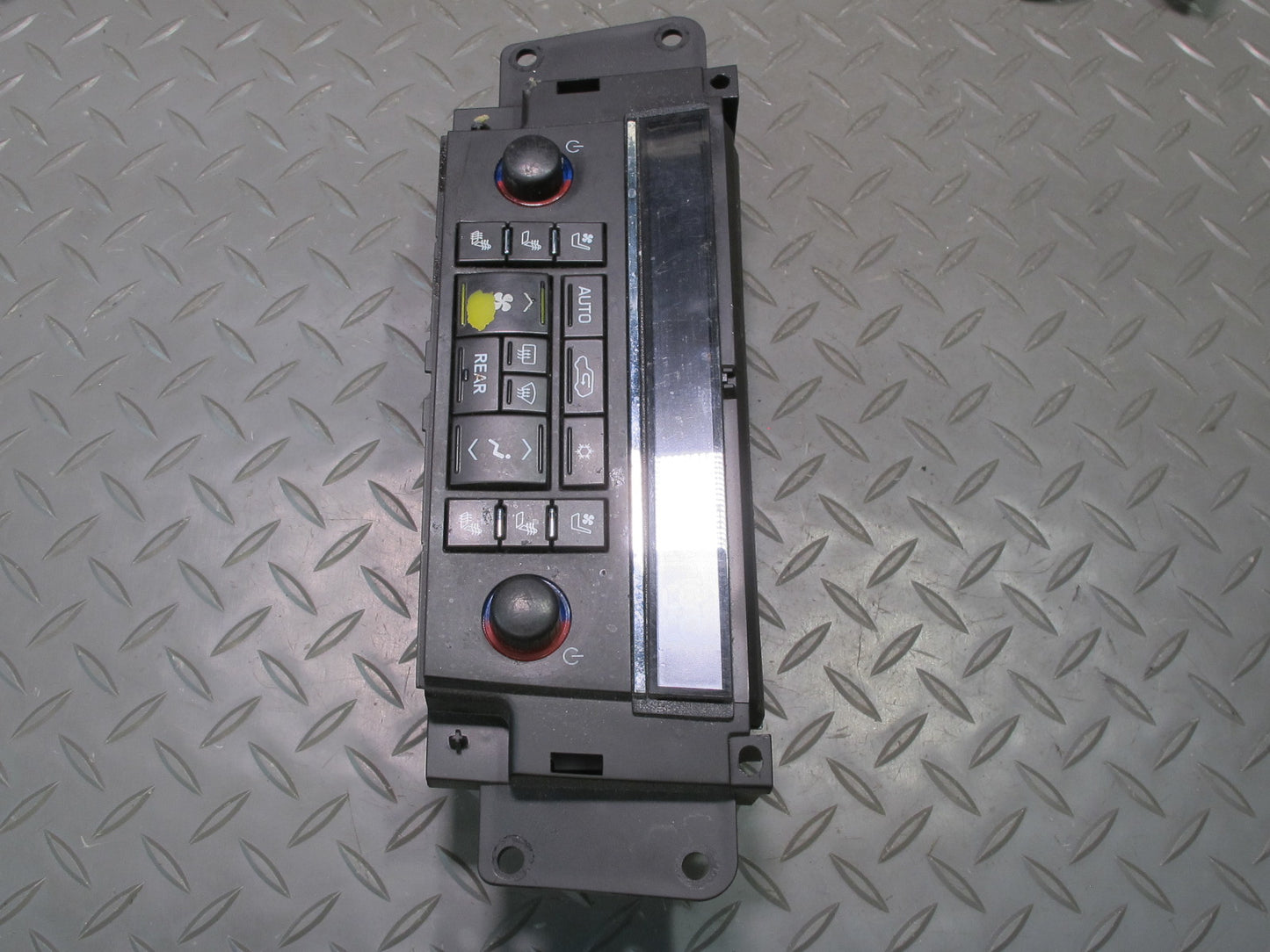 2012-2014 Cadillac Escalade A/C Heater Climate Control Switch Panel 20921720