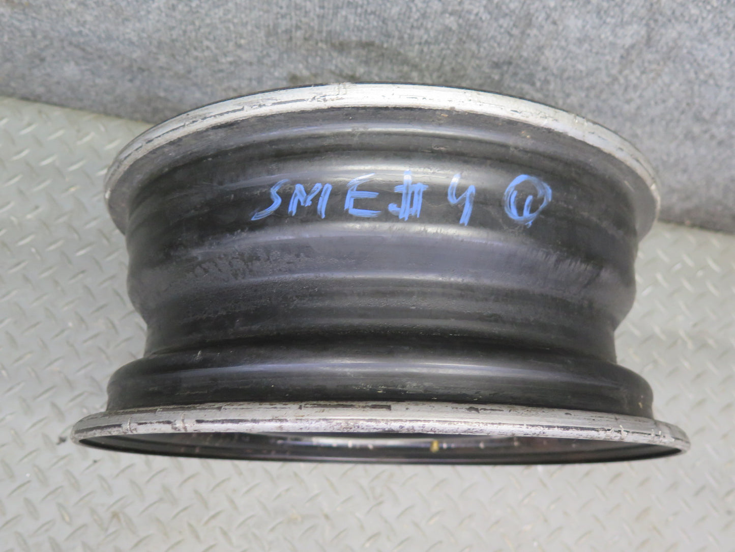 74-85 Mercedes W123 Factory 14" R14 Alloy Wheel Rim 14x5.5J ET30 1234001302 OEM