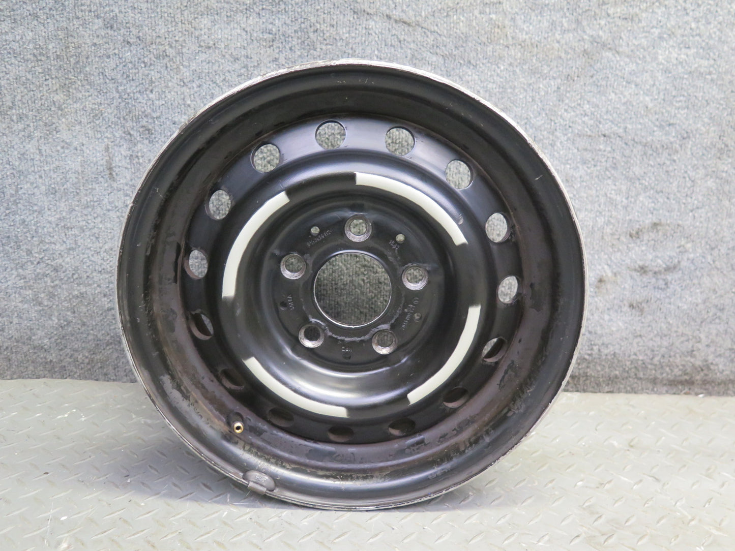 74-85 Mercedes W123 Factory 14" R14 Alloy Wheel Rim 14x5.5J ET30 1234001302 OEM