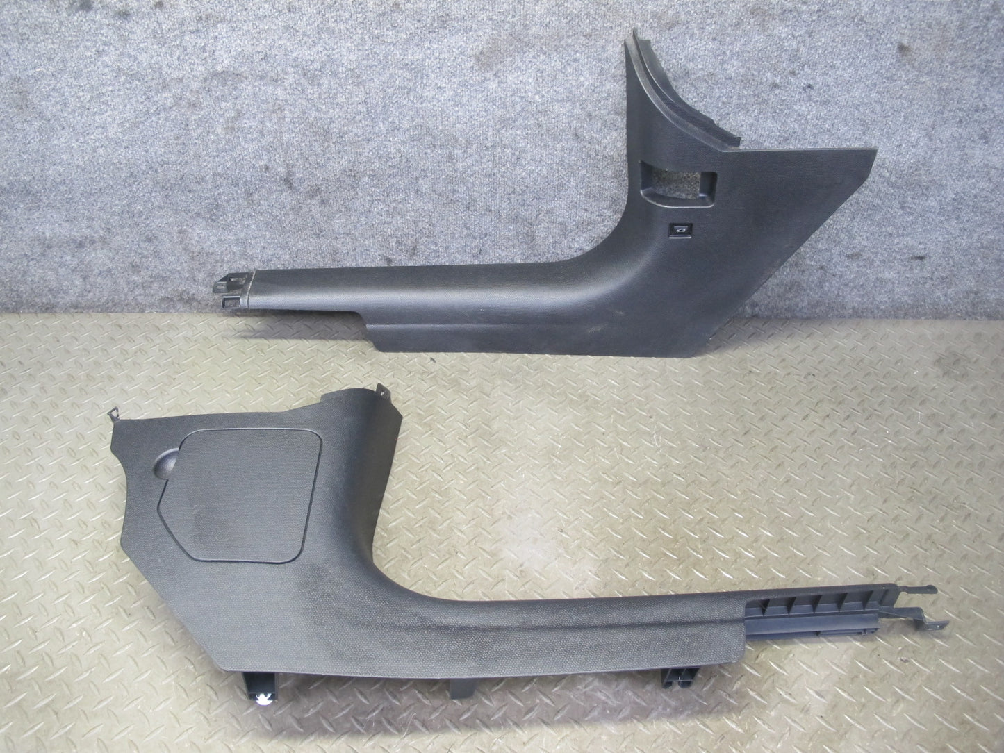 11-15 Mini Cooper R60 R61 Set of 2 Front Lateral Scuff Lower Kick Trim Panel OEM