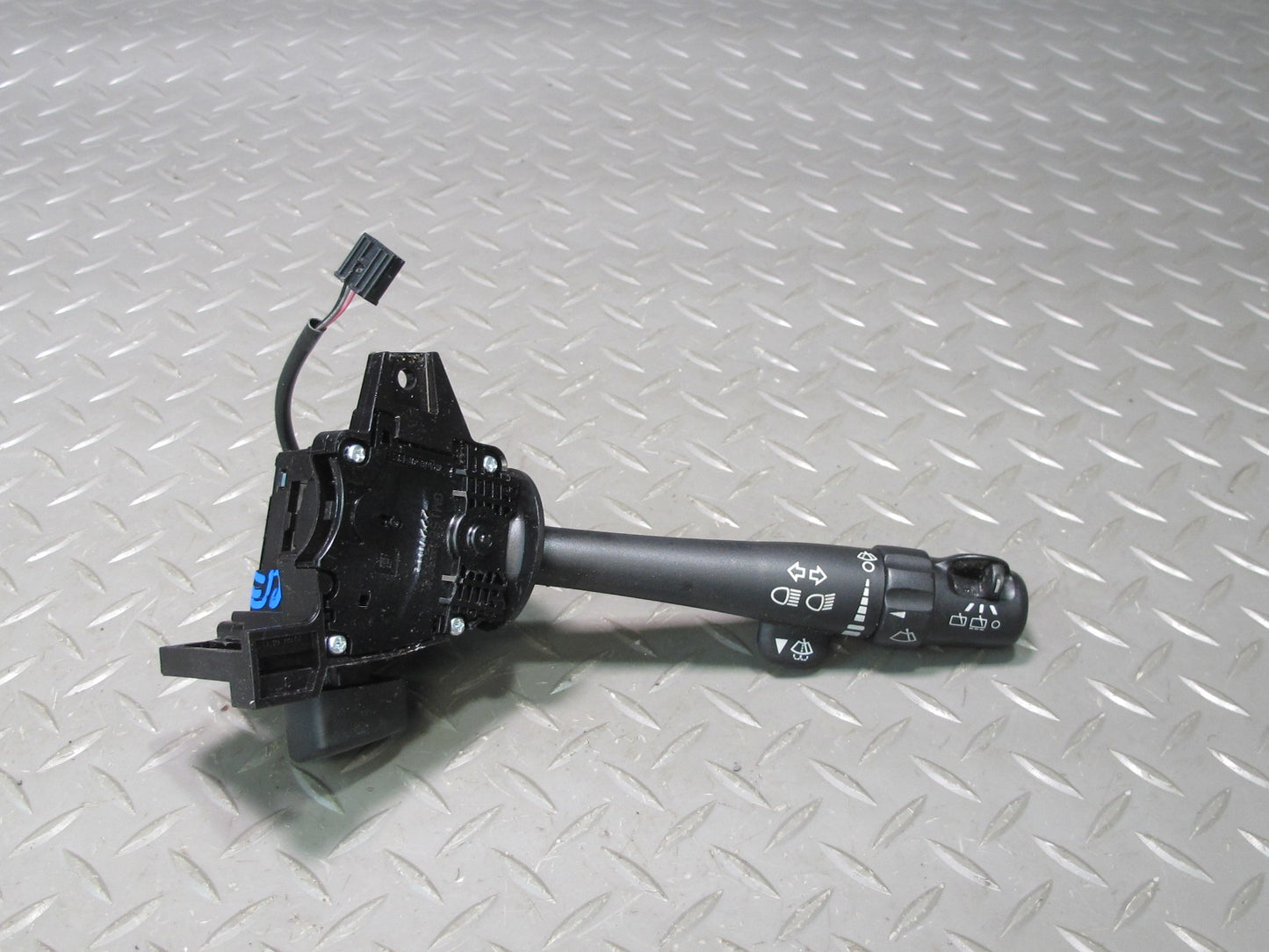 2007-2014 Cadillac Escalade Steering Column Wiper Switch 15849314