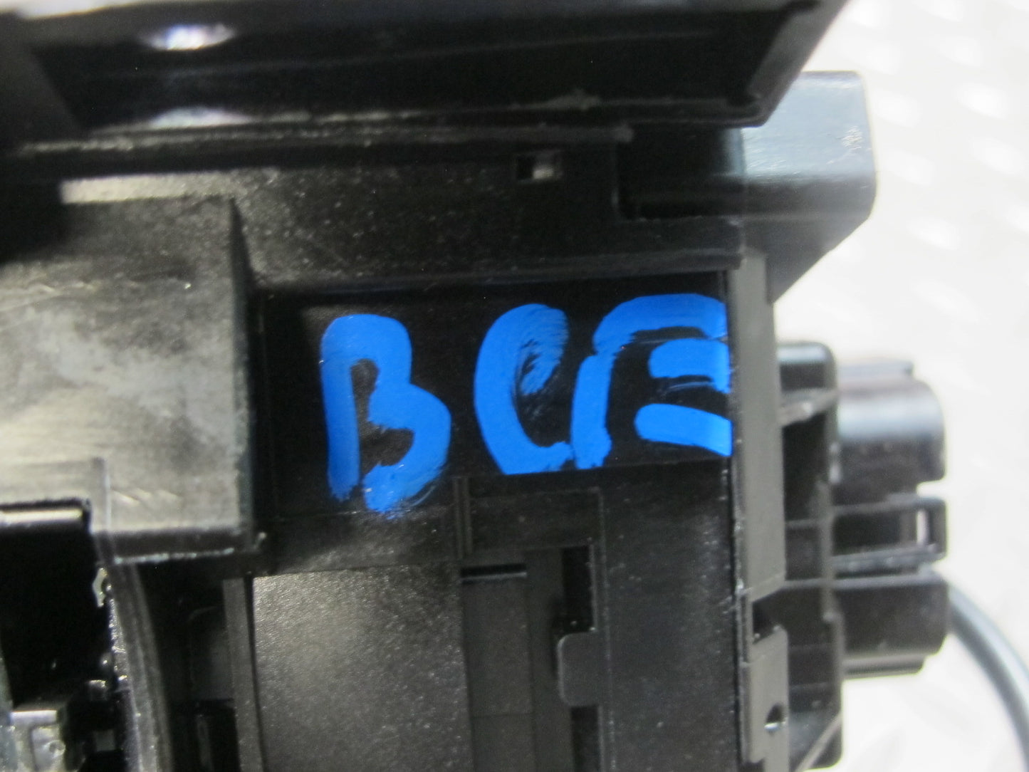 2007-2014 Cadillac Escalade Steering Column Wiper Switch 15849314