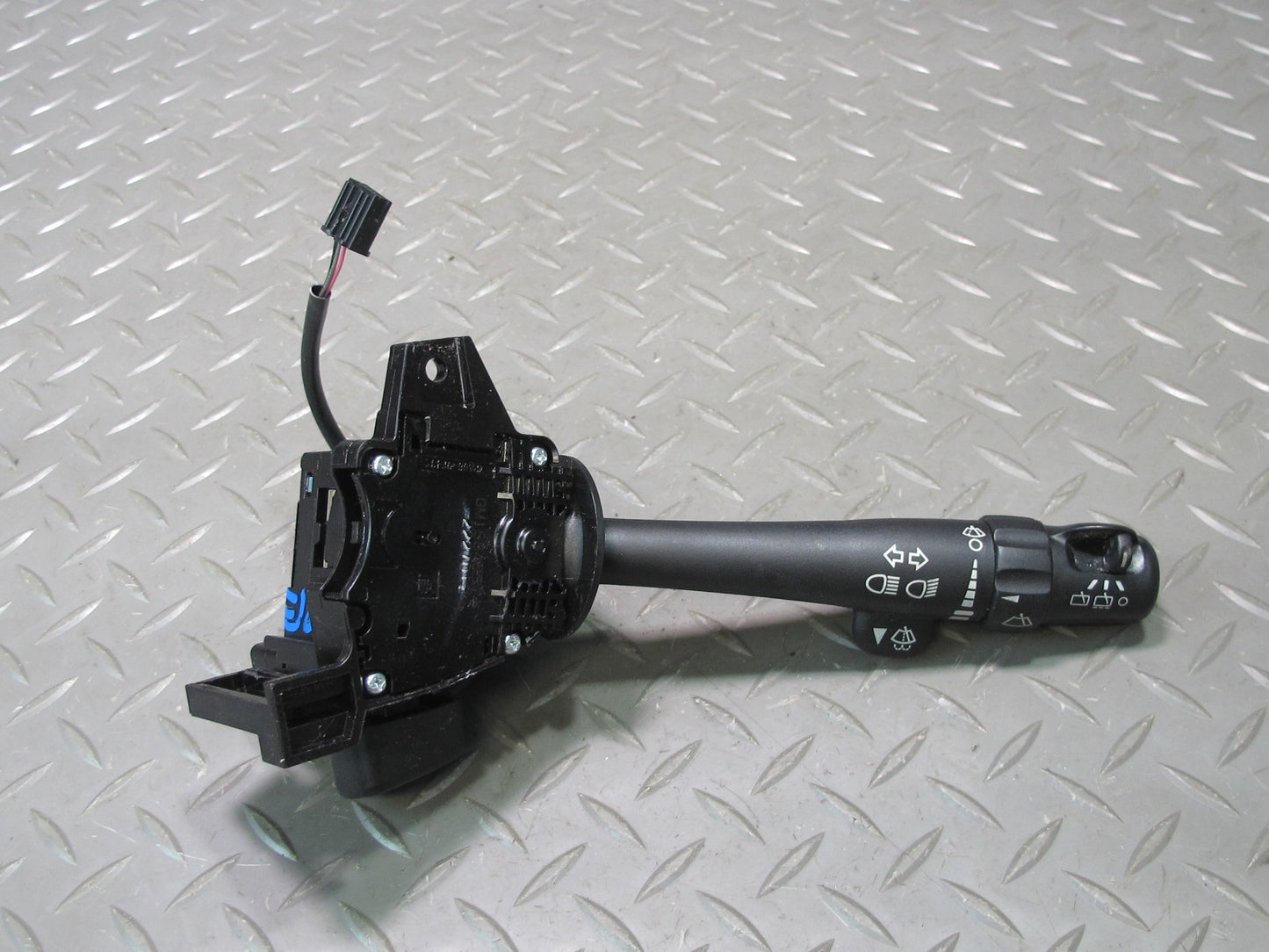 2007-2014 Cadillac Escalade Steering Column Wiper Switch 15849314