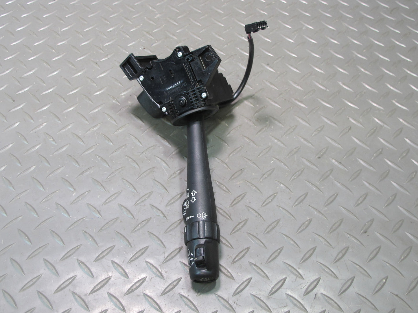 2007-2014 Cadillac Escalade Steering Column Wiper Switch 15849314