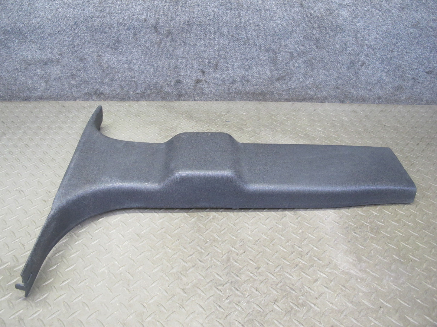 2010-2014 Cadillac Escalade Interior B Pillar Left & Right Lower Trim Panel Set