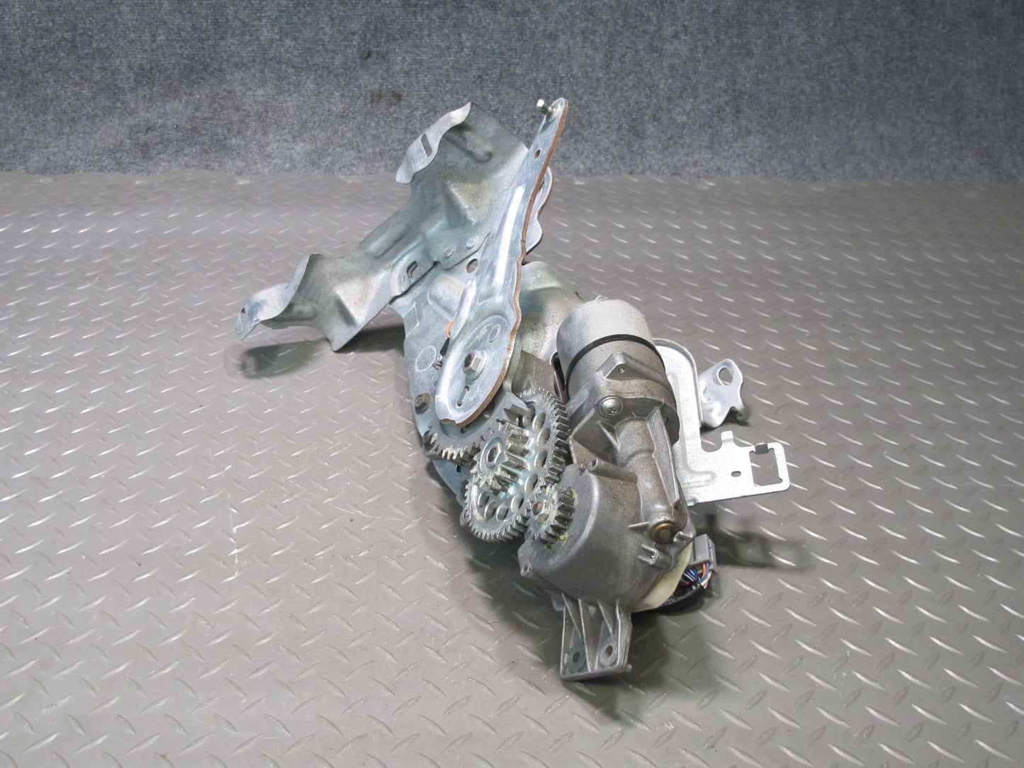 2007-2014 Cadillac Escalade Rear Trunk Liftgate Tailgate Actuator Motor Rod Set