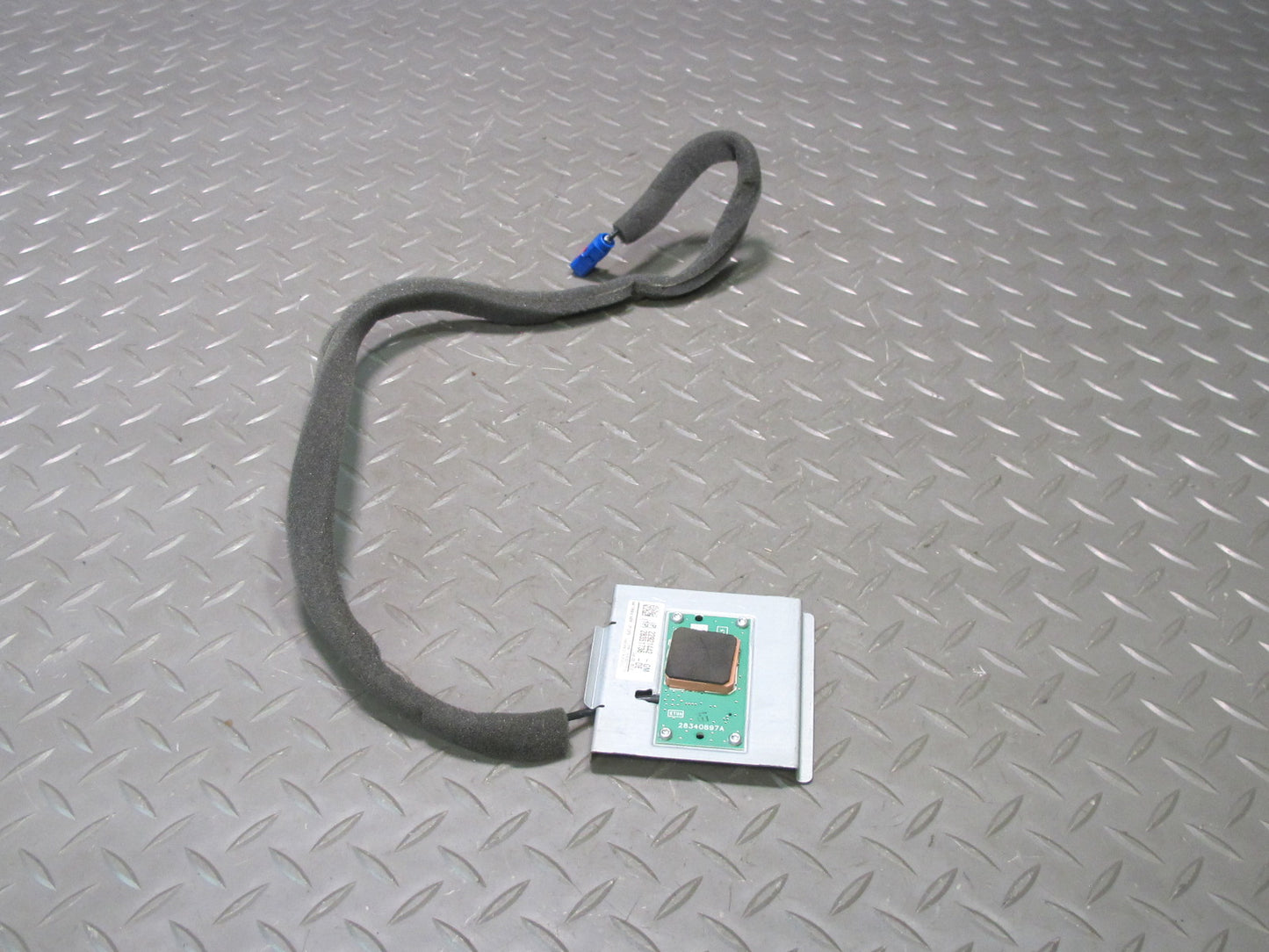 2009-2014 Cadillac Escalade Rgps Navigation Radio Antenna Module 22921442