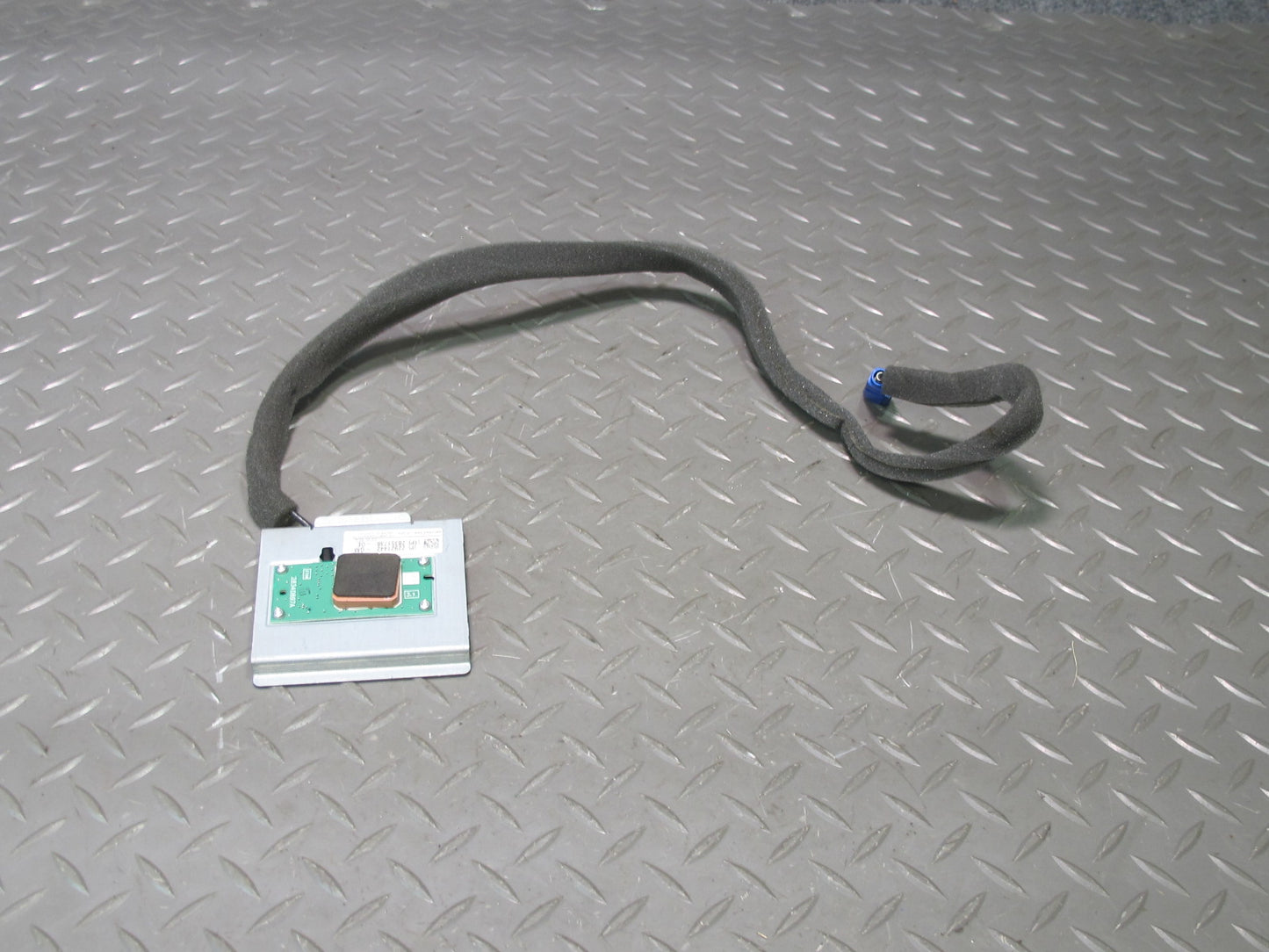 2009-2014 Cadillac Escalade Rgps Navigation Radio Antenna Module 22921442