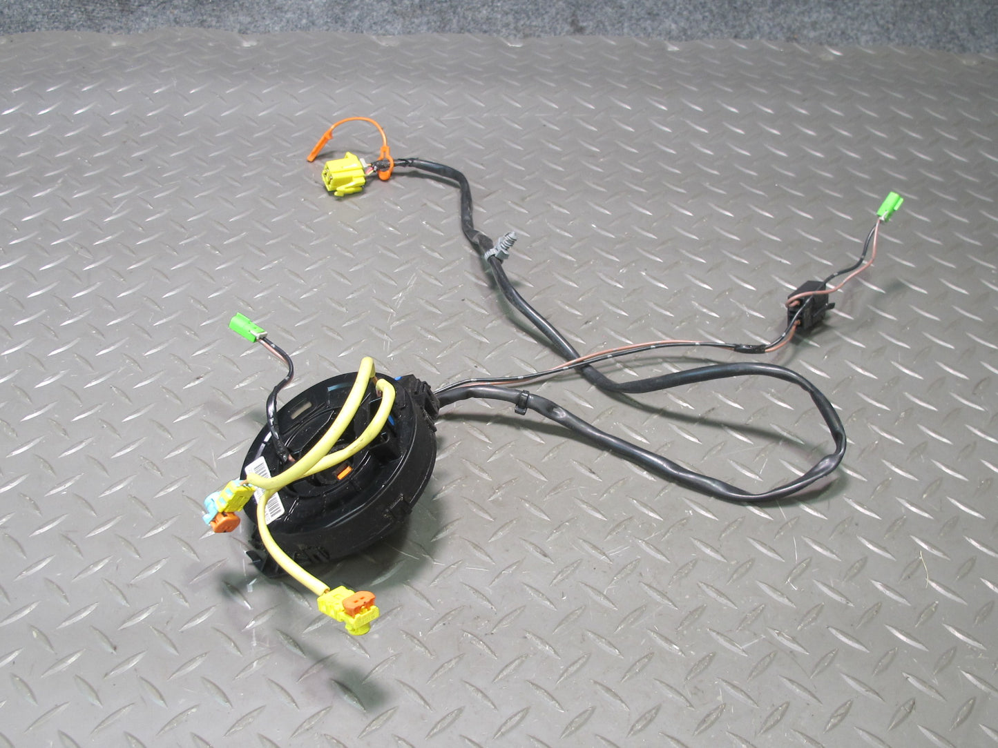 07-13 CADILLAC ESCALADE PLATINUM DRIVER STEERING COLUMN CLOCK SPRING SRS OEM