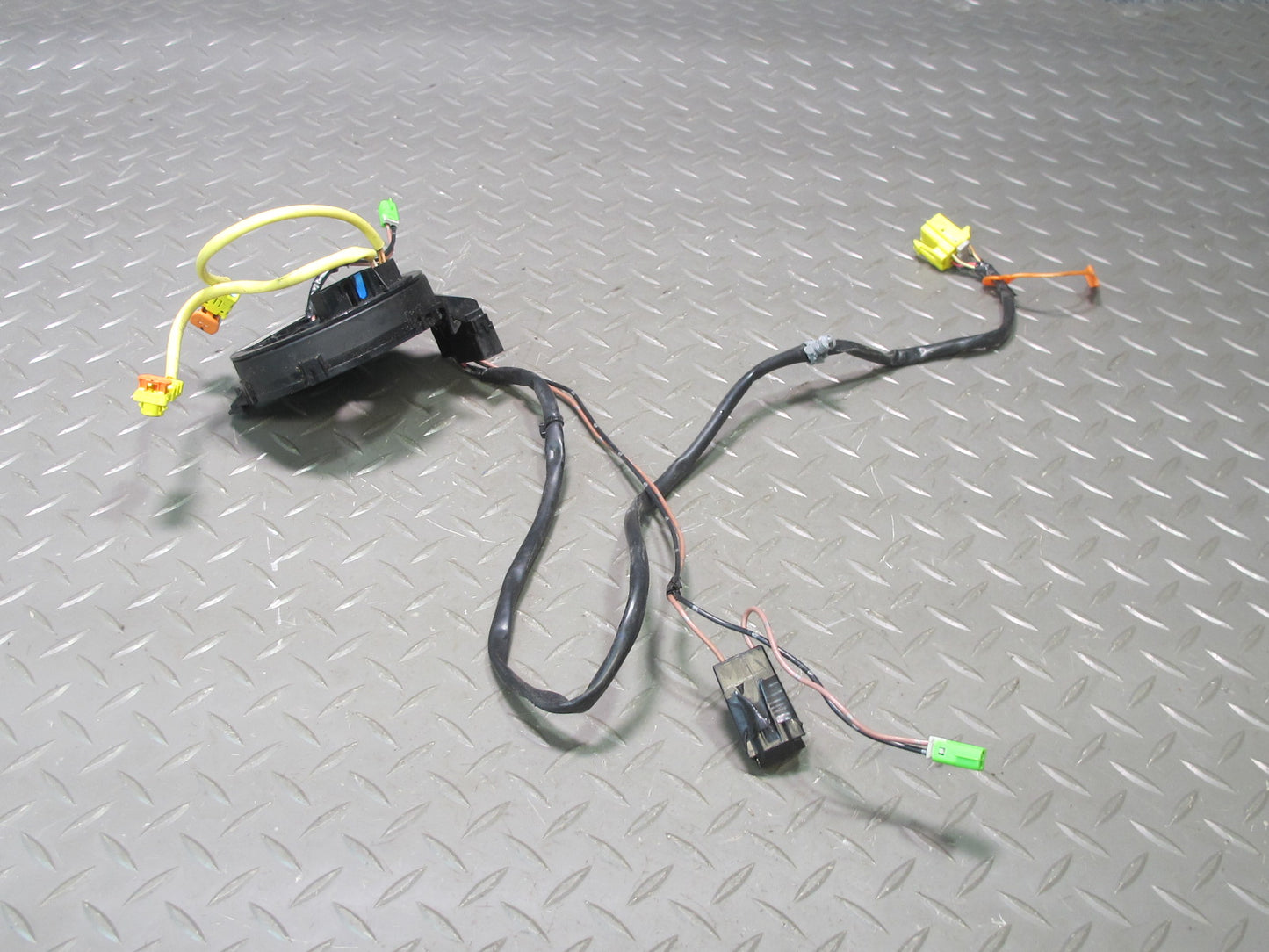 07-13 CADILLAC ESCALADE PLATINUM DRIVER STEERING COLUMN CLOCK SPRING SRS OEM