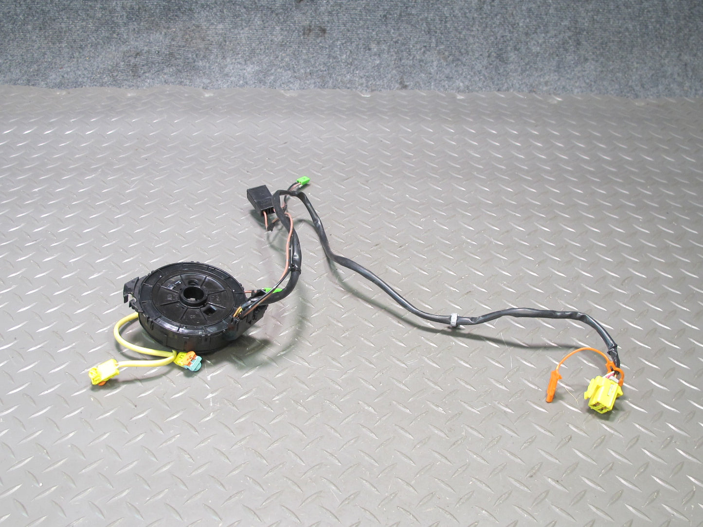 07-13 CADILLAC ESCALADE PLATINUM DRIVER STEERING COLUMN CLOCK SPRING SRS OEM