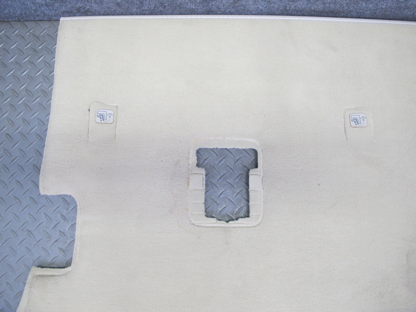2003-2007 Lexus UZJ100L LX470 Rear Trunk Floor Cargo MAT Carpet Cover